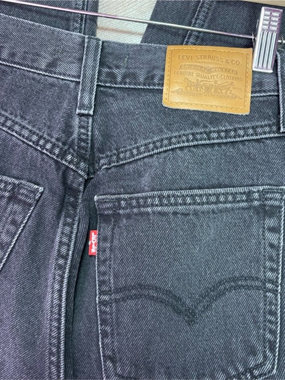Levi’s Big E 80s Mom Jeans Black High Rise Tapered Women’s 26 - Picture 10 of 13
